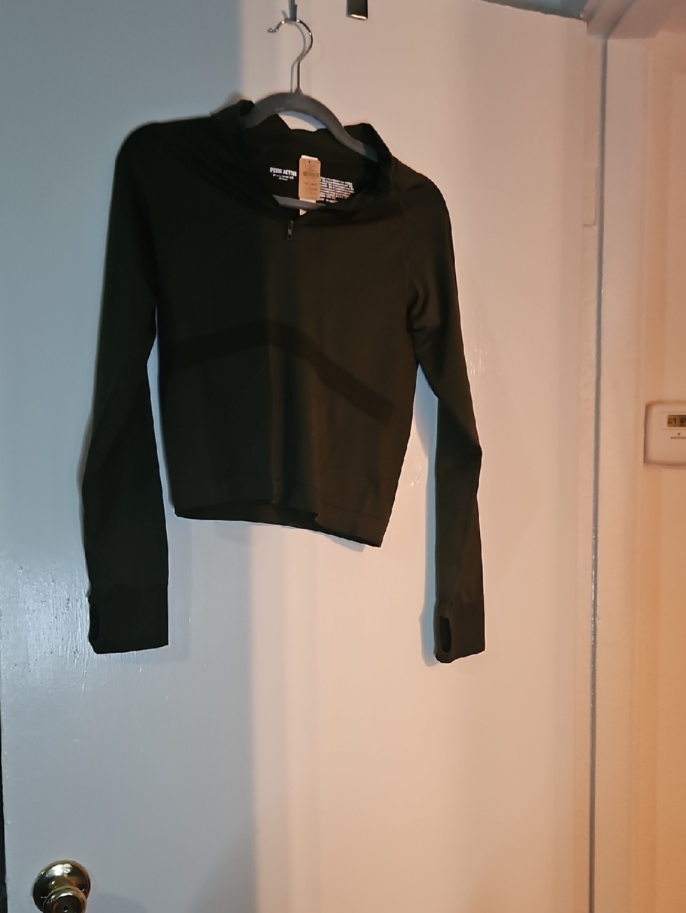 PINK Victoria's Secret Olive Green Long Sleeve Cropped Hoodie
